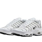 Replica Nike Air Max Plus "White Metallic Silver"